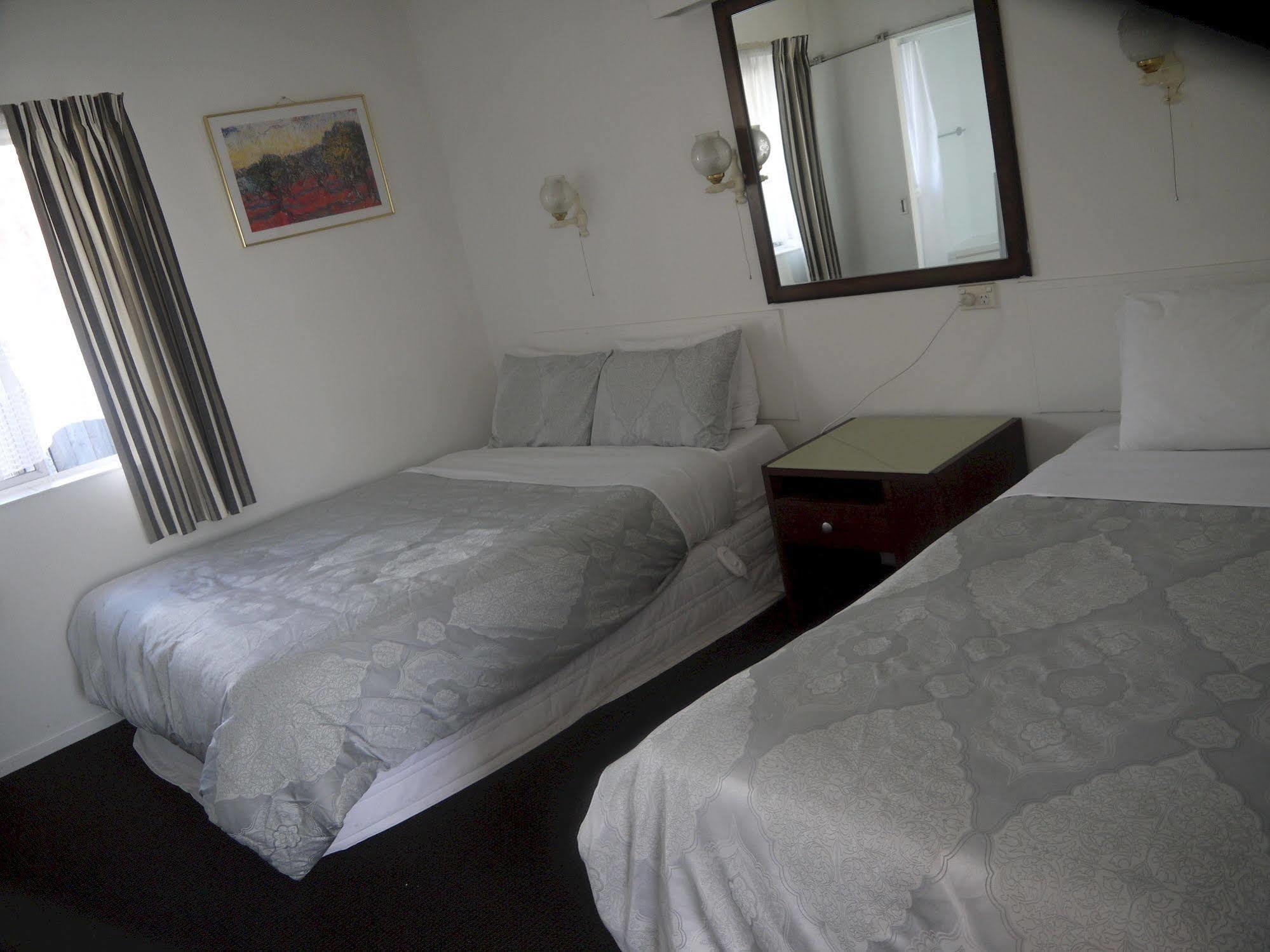 Achilles Motel Christchurch Exterior foto